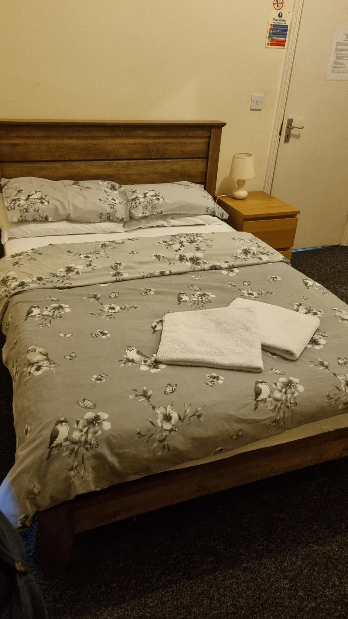 Shamrock Guest House Gravesend Buitenkant foto