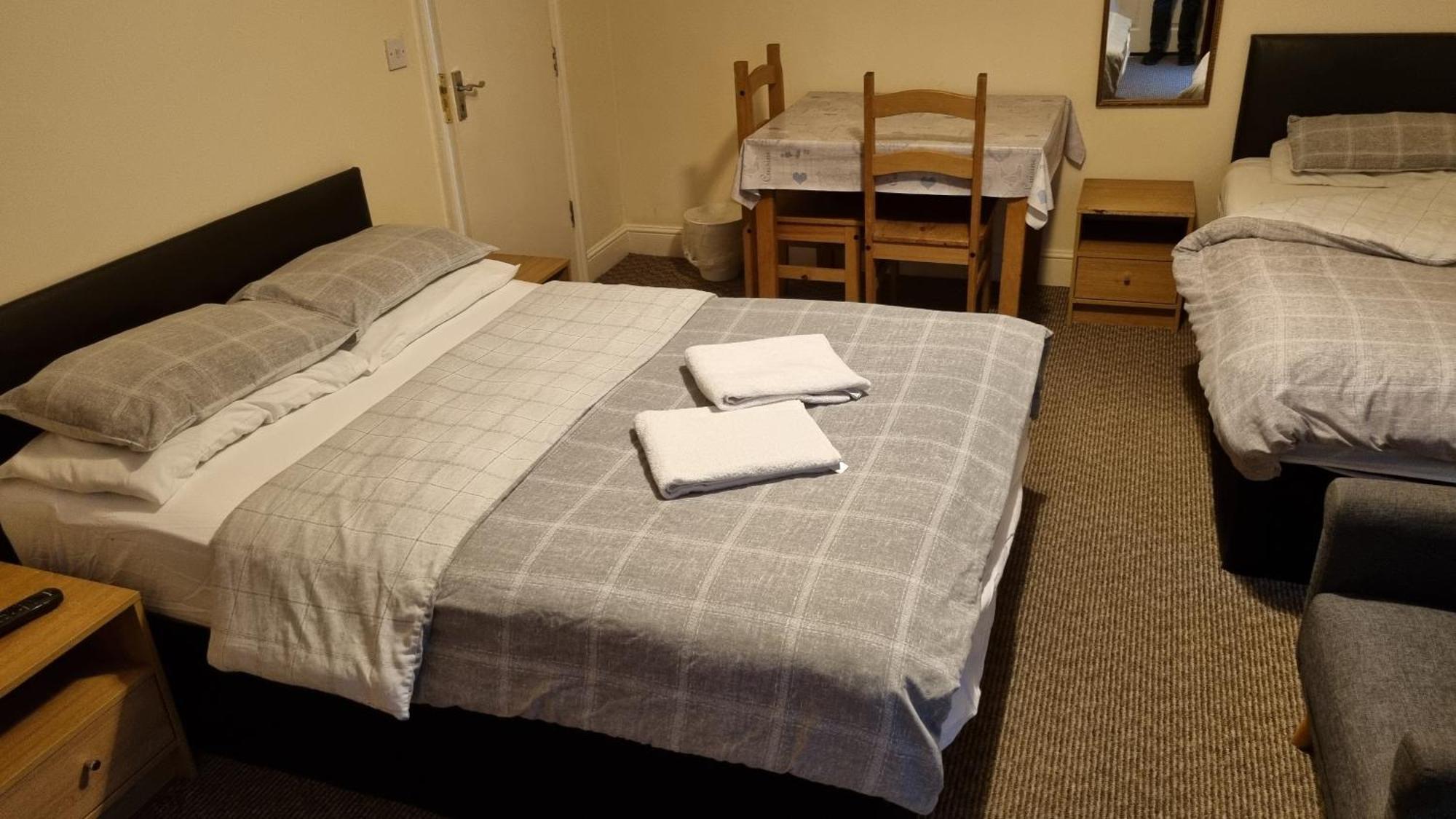 Shamrock Guest House Gravesend Buitenkant foto